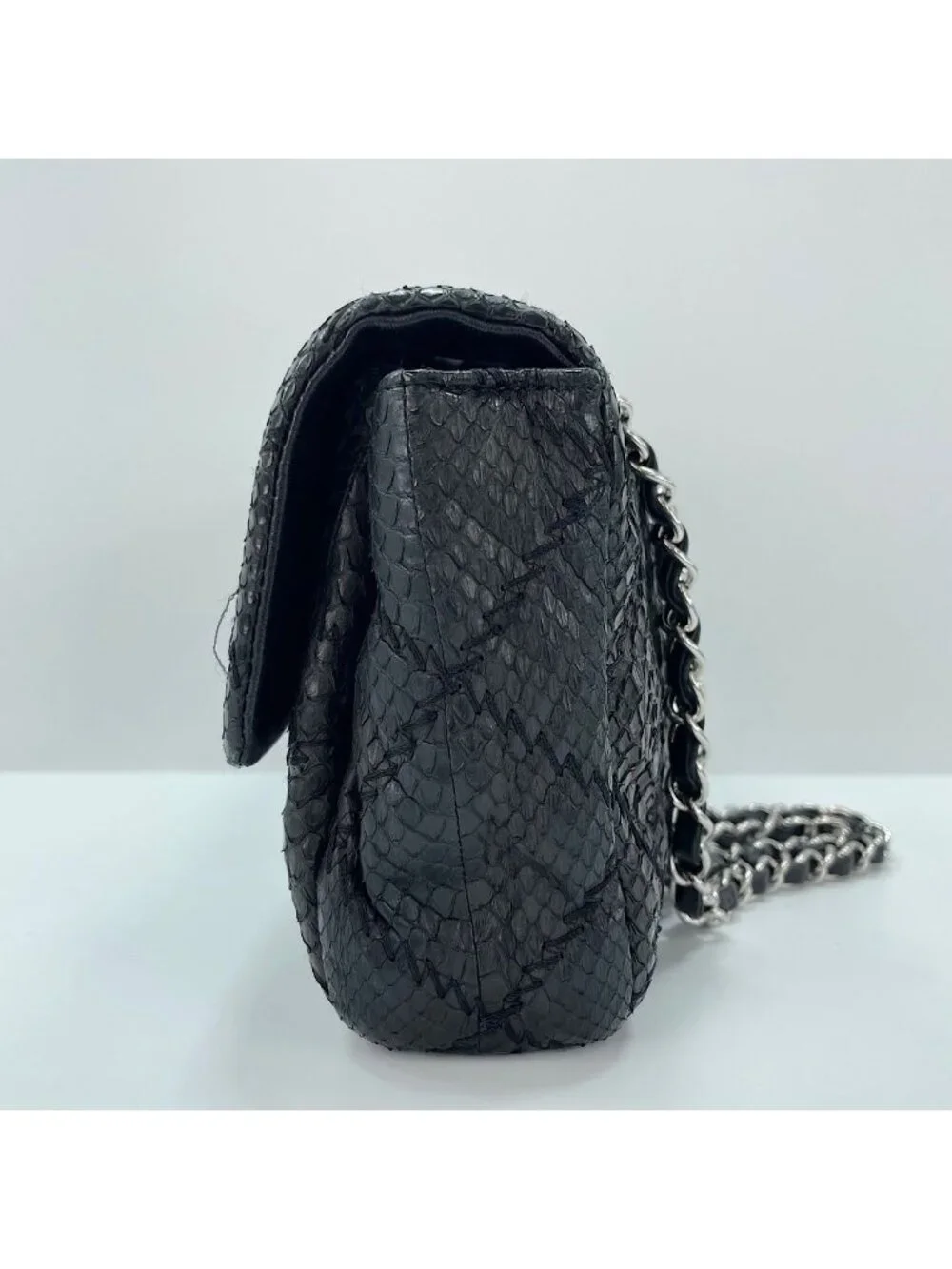 Chanel Shoulder Bag 25